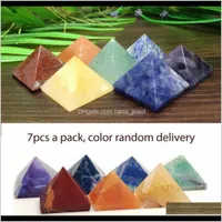 Losse kralen sieraden drop levering 2021 pakket van 7 chakra piramide set Crystal Healing Wicca spiritualiteit gravures natuursteen vierkant quartz t