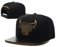 العلامة التجارية كرة السلة snapback الجلود الأسود اللون كاب كرة القدم لعبة البيسبول القبعات مزيج مباراة ترتيب جميع قبعات أعلى جودة قبعة