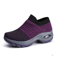 2022 tamanho grande sapatos femininos almofadas de ar voando tricô sneakers over-toe shos moda meias casuais sapato wm2201