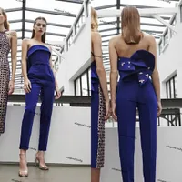 Straplez Balo Tulum Elbiseleri 2021 Ruffles Peplum Saten Inciler Ayak Bileği Uzunluğu Kadın Pantolon Takım Abiye Abiti Da Sera