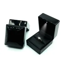 Exibir para anel brinco Colar conjunto de jóias Caso de veludo madeira de alta qualidade Natal presente moonso box01