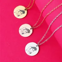 Stainless Steel Mother Baby Cartoon Pendant Necklace Mom&#039;s Love Minimal Round Piece Engraved Silver Gold Colors Jewelry for Mother&#039;s Day Birthday Gifts