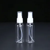 2 oz 60 ml Fine Mist Petits flacons de pulvérisation Clear Plastique Mini de bouteille de voyage vide Ensemble de bouteille de voyage rechargeable Conteneur de liquide d'atomiseur Envoi par mer
