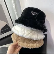 겨울 남성 여자 토끼 머리카락 모자 어부 모자 패션 Stingy Brim 인쇄 패턴 따뜻한 캐주얼 모자 편지와 함께