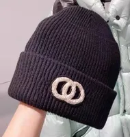 Lüks Tasarımcılar Kış Şapka Dağcılık Beanie Erkek Ve Kadın Moda Kap Kar Örme Yün Sıcak Kapaklar Severler Tasarımcı Şapka Beanies 2 Stil