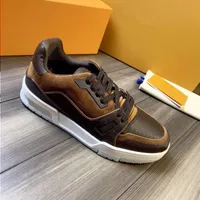 운동화 트레이너 신발 꽃 2021 도매 새로운 블랙 캐주얼 chaussures 가죽 탑스 정품 인기있는 브라운 NHBBN