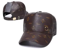 مجموعة متنوعة فاخرة من مصمم الكلاسيكية قبعات الكرة عالية الجودة والجلود ميزات الرجال قبعات البيسبول أزياء السيدات القبعات يمكن تعديلها