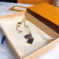 Collier pour hommes Femme Unisexe Colliers de mode mode Double ￩tiquettes bijoux Nouveaux pendentifs arriv￩s L026