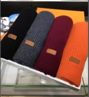 Scialle della sciarpa lunga di cachemire di alta qualità per le donne e gli uomini Designer di modo Unisex Inverno spessa calda calda sciarpe soft sciarpe scialle di scialle regali 190x32cm