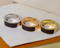 Mode-sieraden Letter Band Ringen Bague voor Man Lady Dames Party Wedding Lovers Gift Engagement Sieraden