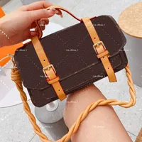 Women Luxurys Designers Crossbody Bags Leather Bags Women Handbags Wallet Bag Shoulder Bags Shopping Tote Pruse Tassel Handbag ub1225 man purse
