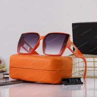 Amoureux de la mode All-match Sunglasses Designer Marque Polarisée Homme et Femme Cadre Cadre Cadre Connexion Personnalité Classique Venez avec une boîte
