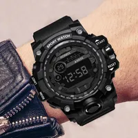 Montres-bracelets Luxury Hommes Digital LED Watch Sport Hommes Extérieur Electronic 30M Étanche Round pour hommes Relógio