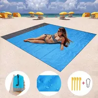 2x1.4m Водонепроницаемый карманный пляж Одеяло складной Кемпинг Матрас Матрас портативный легкий открытый на открытый пикник коврик для пикника песчаный пляжный коврик