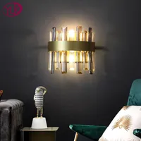 벽 램프 브러시 브러시 금 현대 스콘 스콘 라이트 크리에이티브 디자인 침실 LED 크리스탈 침대 옆 가정용 DHL을 통한