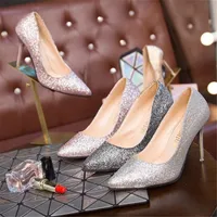 Dress Shoes 2021 Spring and Autumn Gold Gold Wedding Rink Bridal Pointed Goddess Sequins Tallones altos