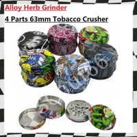 Full utskrift Zinklegering Herb Grinder Bag Trumform 4 delar 63mm Tobaks krossning Dry Smasher Colorful Smoking Accessories Hand Muler bra snabbt
