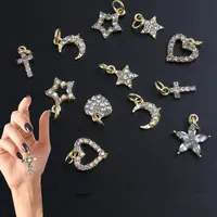 Nail Art Decorations 10 PC Serce / Pewny Dżetki 3D Dangle Charms, Metal Manicure Gems Crystal Charms DIY Akcesoria