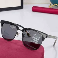남성용 선글라스 0382 순수 블랙 플레이트 금속 퓨전 프레임 스타 같은 스타일 클래식 캐주얼 쇼핑 안경 UV400 보호 높은