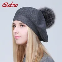 Geebro Women Berets Hat Winter Casual Knitted Wool With Natural Raccoon Fur Pompon Ladies Solid Color Beret Hats GS109 220302