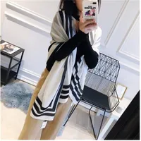 90-180 cm Sjaals Womens Senior Long Single Layer Chiffon Silk Sjaals Mode Toerisme Zachte Designer Luxe Gift Afdrukken Letter Bloem Sjaal