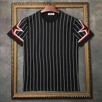 2019 Nuevo diseñador de estilo Marca hombres camiseta de manga corta Pentagrama estrella impresión a rayas Tshirt Mens Algodón Casual T Shirts Tops para hombre