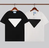 2022夏のデザイナーTシャツのためのTシャツのための女性の手紙プリントティーシャツファッション半袖ティーカジュアルトップス服2色高品質