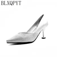 Elegant stor liten storlek 32-48 Zapatos Mujer Tacon Women Pumps Platform High Heels Pointed Toe Wedding Woman Shoes 66-14 Dress