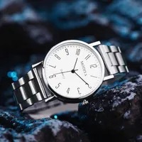 손목 시계 패션 캐주얼 비즈니스 벨트 남성 시계 쿼츠 시계 절묘한 외관 디자인 2021 미니멀리스트