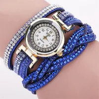 Armbandsur kvinnor armband klockor kristall pu läder flätad rem multilager inslagna lady casual quartz watch present xrq88