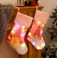 LED leuchten Weihnachtsstrumpfgeschenksack Weihnachtsbaum Anhänger Dekorationen Ornament Socken Süßigkeiten Tasche Home Party Dekorationen BT17