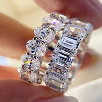 Anéis de Casamento Moda Personalidade Esmeralidade Corte Moissanite Row Roar Bandas Trendy Mulheres Geométrica