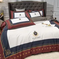 Set di biancheria da letto Designer Cover Gong Cotton Queen Bed Comforter Set di lusso consolatore