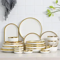 皿の北欧の陶磁器の食器類の軽量皿スプーンセットプノンペンマットホワイトクリエイティブホームエルレストラン