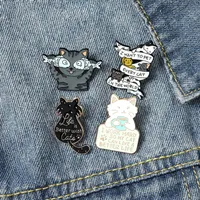 Życie jest lepsze z kotami Emalia Pin Custom Cat Fish Kawa Broszki Koszula Lapel Bag Cute Animal Badge Biżuteria Prezent dla dzieci