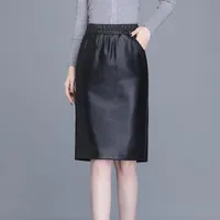 Office Lady High Elastic Waist Solid Skirt Gonna in cuoio per le donne Plus Size Lunghezza del ginocchio Spalato Dritto con tasche Gonne