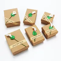 Envoltura de regalo DIY Kraft Box de papel marrón cartón mini joyería empacando cartón para fiesta de cumpleaños con flor