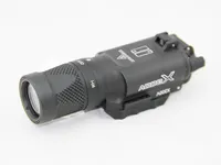 SF LED X300V Mini Picatinny Vapenlig taktisk ficklampa (vit och flash) svart