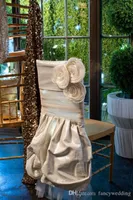 Skräddarsydda 2017 elfenben taffeta 3d blommor stol täcker vintage romantisk stol sashes vackra mode bröllopsdekorationer