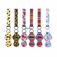 Vibrerande Chapstick Keychains Neopren Läppstifthållare Keychain med 6st Wristlet Lanyard för tjejer Kvinnor Party Presenter