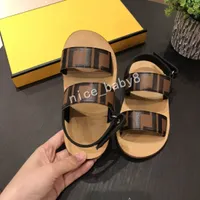 아이 플랫 샌들 2021 여름 어린이 패션 부드러운 슬리퍼 아기 소녀 소년 정품 가죽 신발 유아 브랜드 슬라이드