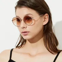 نظارات شمسية الرجعية جولة النساء الشاي اللون الفاخرة نظارات معدنية أنثى مصمم العلامة التجارية التخييم المشي uv400 zonnebrils
