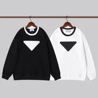 2021 Outono homem novo estilo peito bateu cor grande triângulo hoodie em torno do pescoço confortável algodão de manga comprida suéter