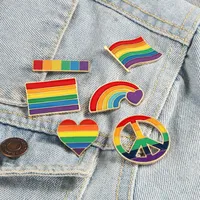 Lgbt Flag Rainbow Heart Brooch Peace and Love Enamel Pins Clothes Bag Lapel Pin Gay Lesbian Pride Icon Badge Unisex Jewelry Gift