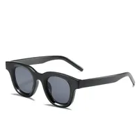Versión coreana de la marca de la marea InS Oval Gafas de sol Masculino Street Tail Tea Green Sunglasse Femenino Pareja Modelos Divertidas gafas cóncavas