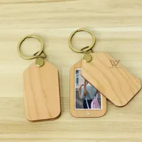 Correas de llavero de llavero de madera personalizada llavero en blanco cadena de llave al por mayor de personalización personalizada diseño de madera con magnético para foto