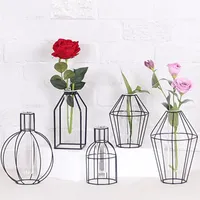その他の家の装飾錬鉄花瓶の水耕造りのスタイルのガラスの花の立場中空北欧のシンプルなフレーム