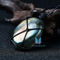 Natural Hand-Made Crystal Labradorite Stone Gemstone Pendant Moonstone Sunstone Pendant Divination Spiritual Meditation Jewelry