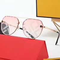 세련된 여자 선글라스 럭셔리 디자이너 망 클래식 캐주얼 태양 안경 원형 편지 인쇄 야외 전체 프레임 안경 상자
