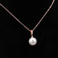 18kgp Titanium Steel Perlen Halskette Weibliche Anhänger Frauen Choker Goldkette Schmuck Geschenk